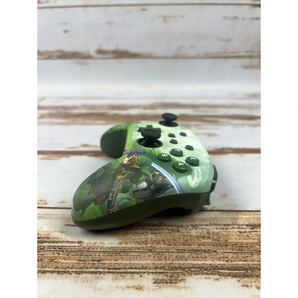 Green Themed Wireless Game Controller - Zelda Artwork